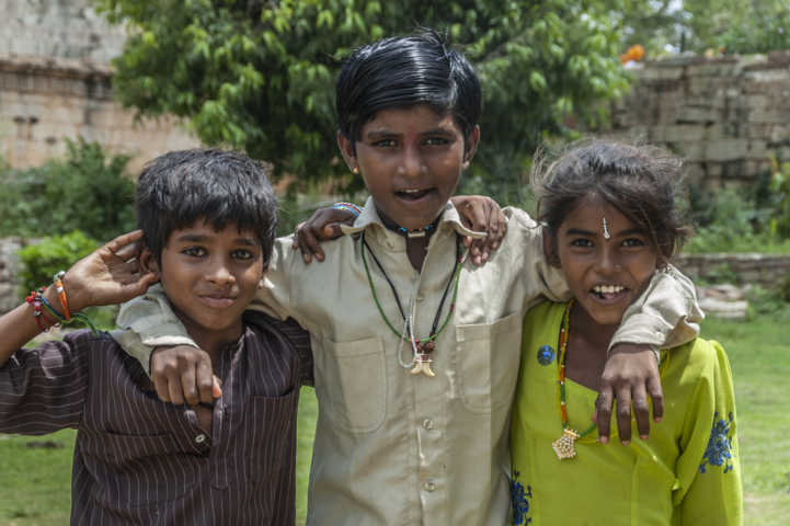 39 - India - Chittorgarh - jovenes